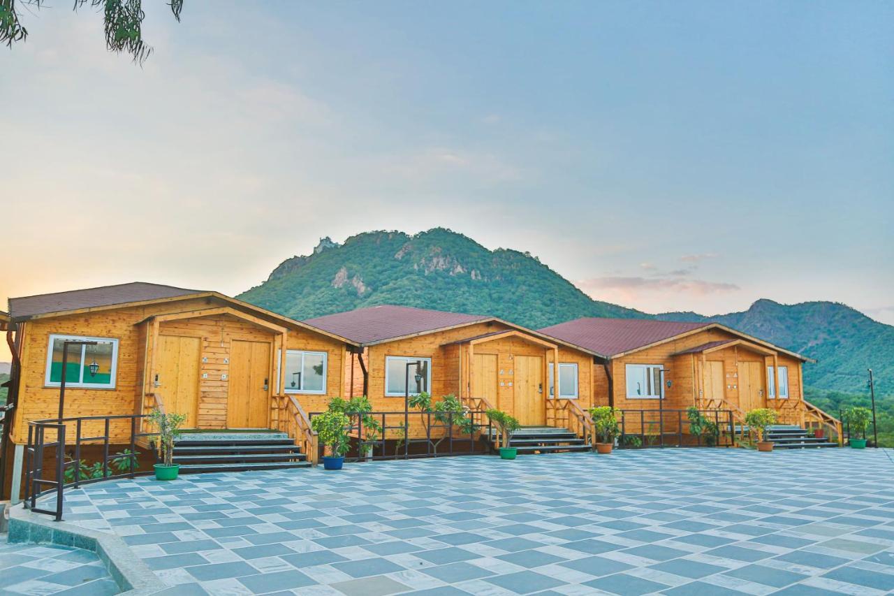 Bamboo Saa Resort & Spa - Удайпур Екстериор снимка
