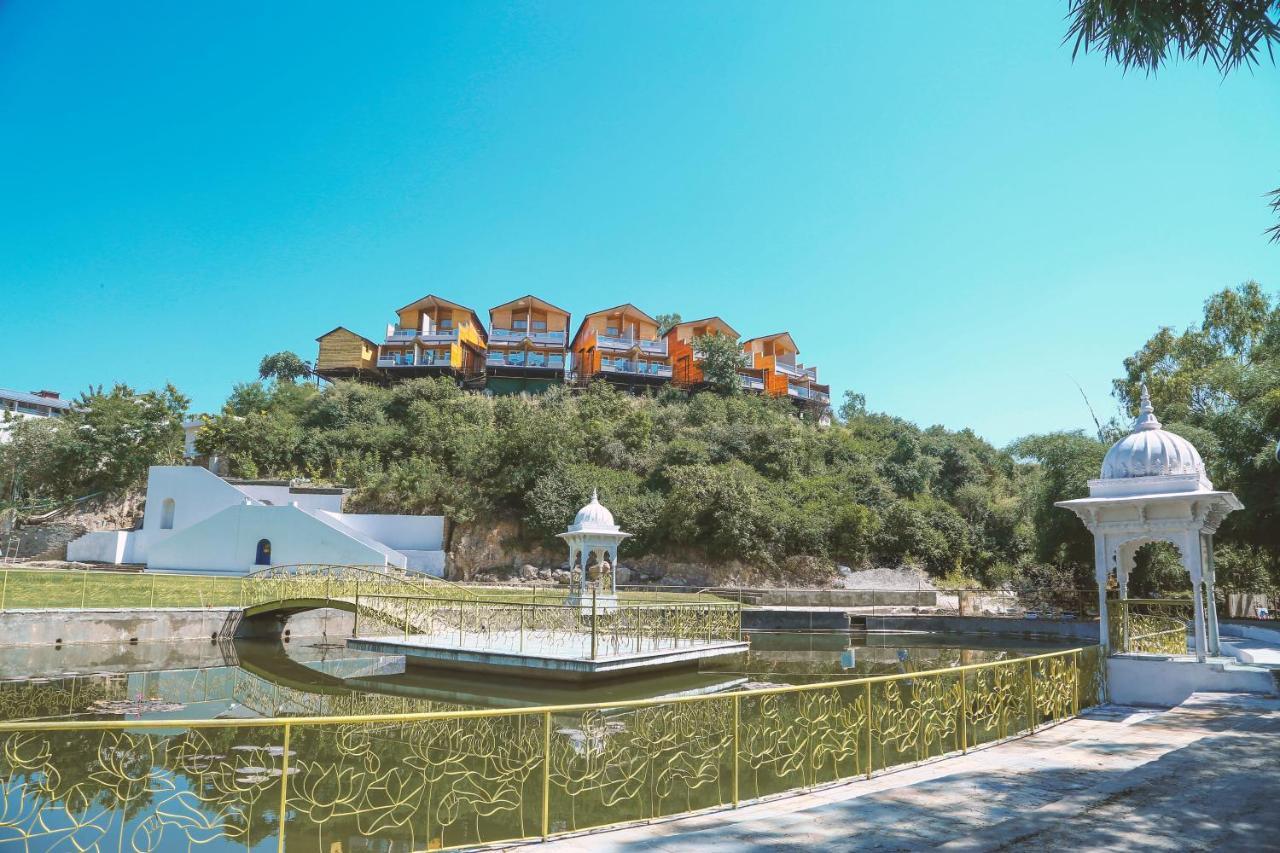 Bamboo Saa Resort & Spa - Удайпур Екстериор снимка