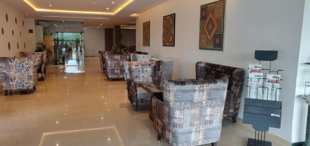 Bamboo Saa Resort & Spa - Удайпур Екстериор снимка