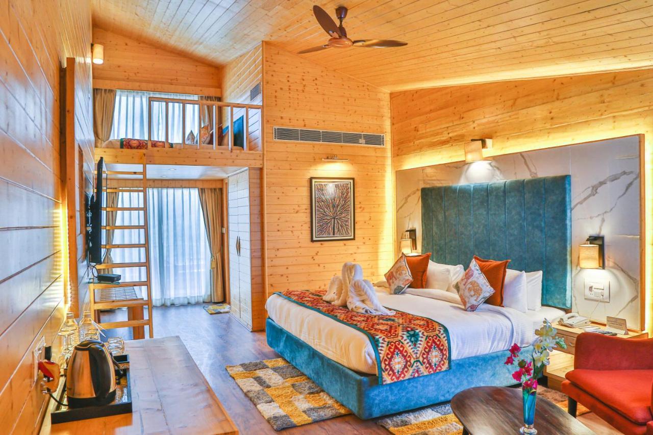 Bamboo Saa Resort & Spa - Удайпур Екстериор снимка