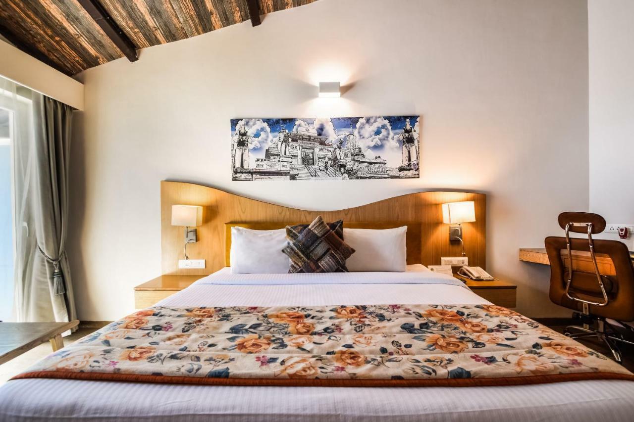 Bamboo Saa Resort & Spa - Удайпур Екстериор снимка