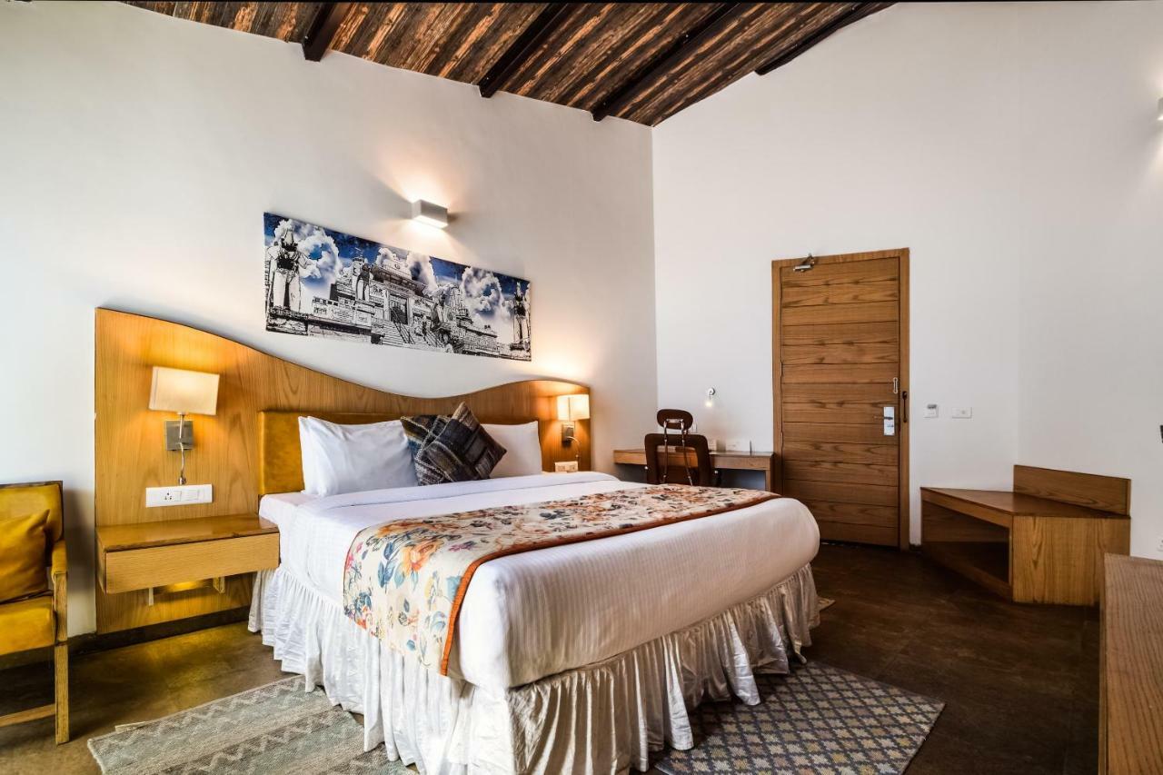 Bamboo Saa Resort & Spa - Удайпур Екстериор снимка